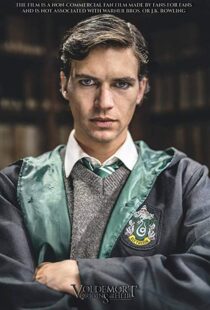 دانلود فیلم Voldemort: Origins of the Heir 20188272-1862954030