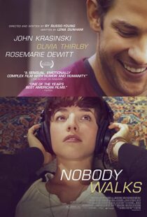 دانلود فیلم Nobody Walks 2012102829-889867517