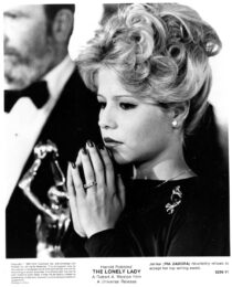 دانلود فیلم The Lonely Lady 1983352727-965862268