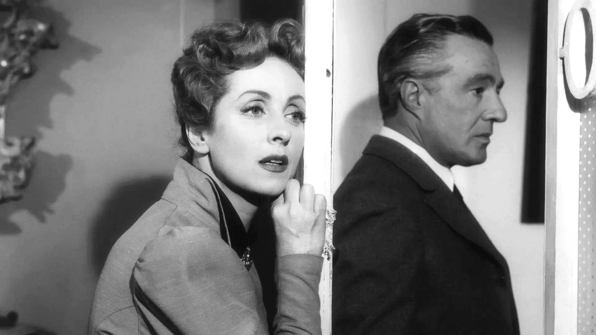 دانلود فیلم The Earrings of Madame De… 1953